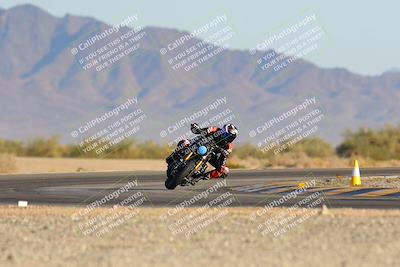 media/Dec-09-2023-SoCal Trackdays (Sat) [[76a8ac2686]]/Turn 15 Set 2 (245pm)/